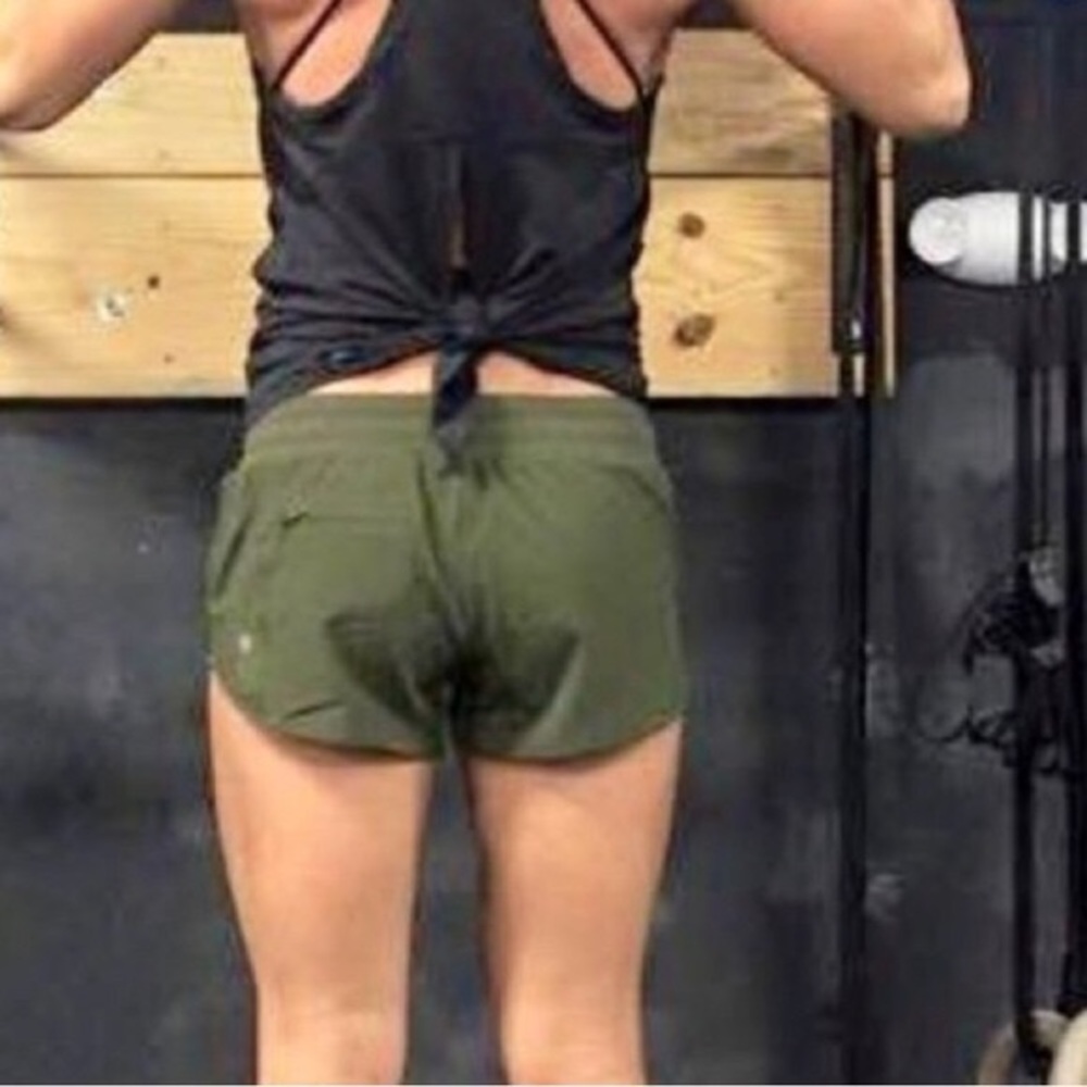 Lululemon Hotty Hot shorts